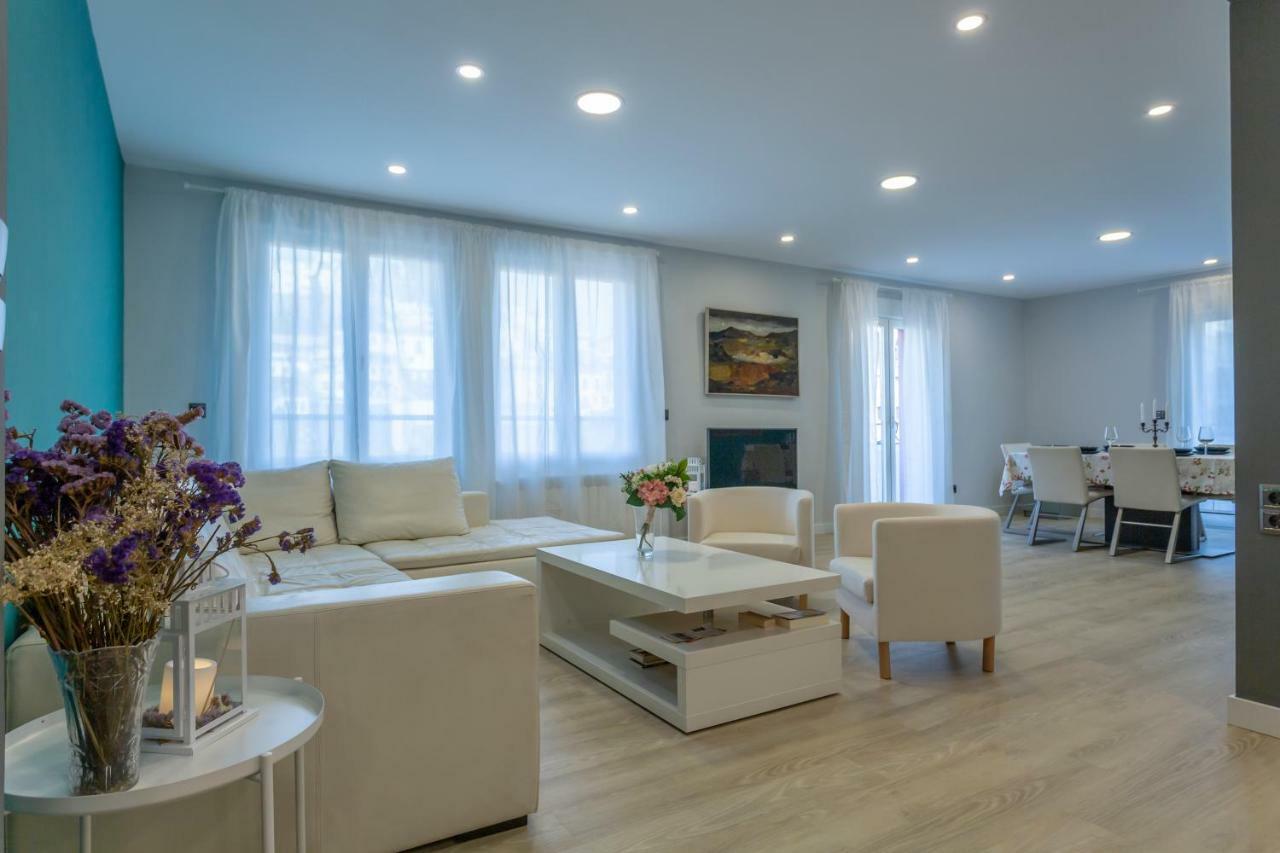 Gran Vía Deluxe Appartement Granada Buitenkant foto
